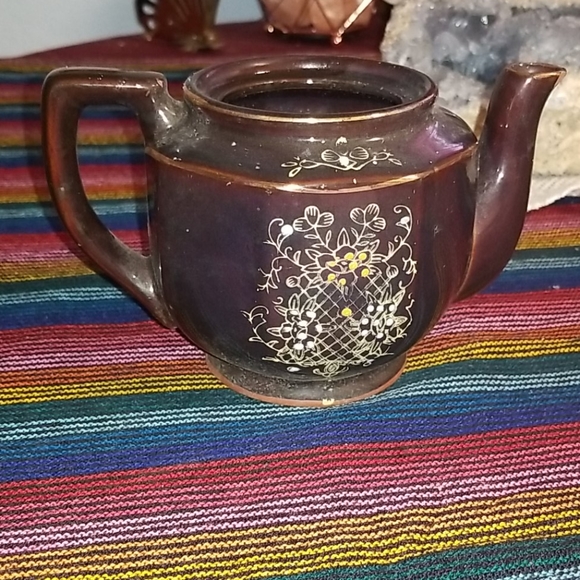 Vintage tea pot - Picture 12 of 13